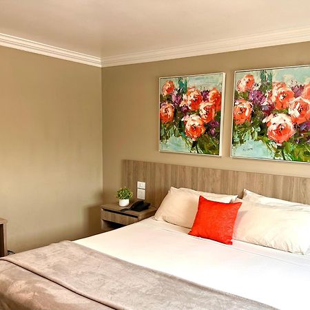 Hotel Andros โกลอน ภายนอก รูปภาพ