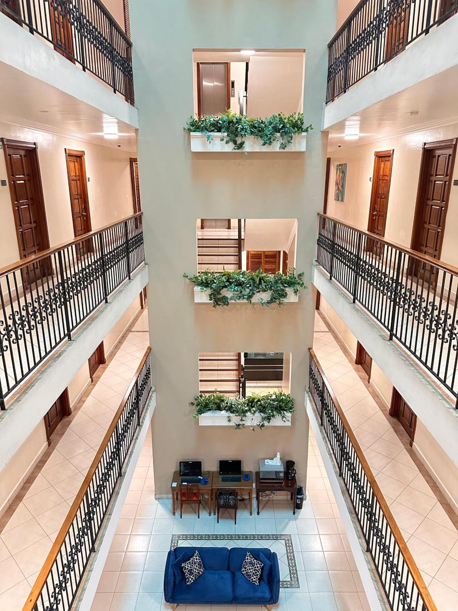 Hotel Andros โกลอน ภายนอก รูปภาพ