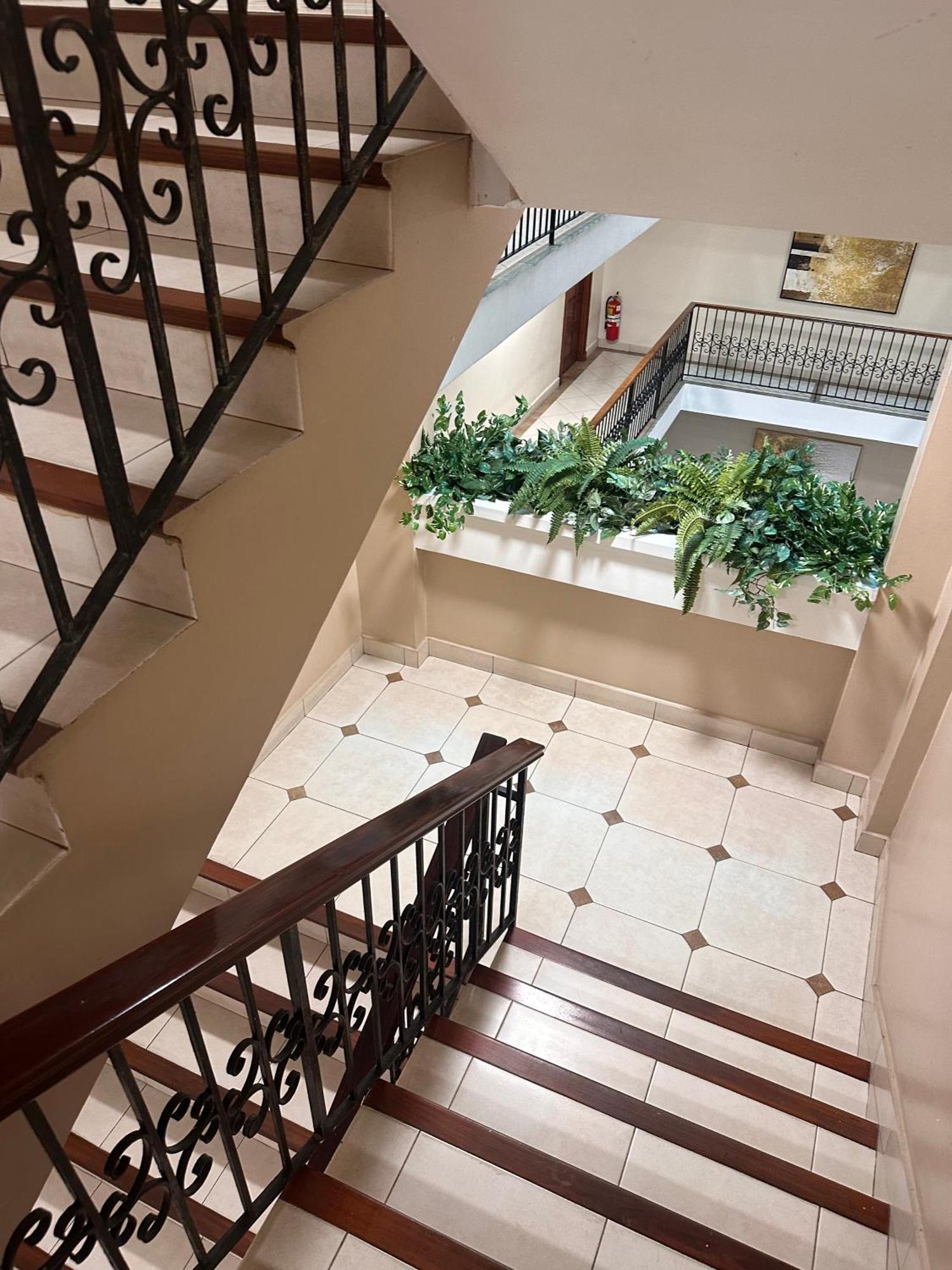 Hotel Andros โกลอน ภายนอก รูปภาพ
