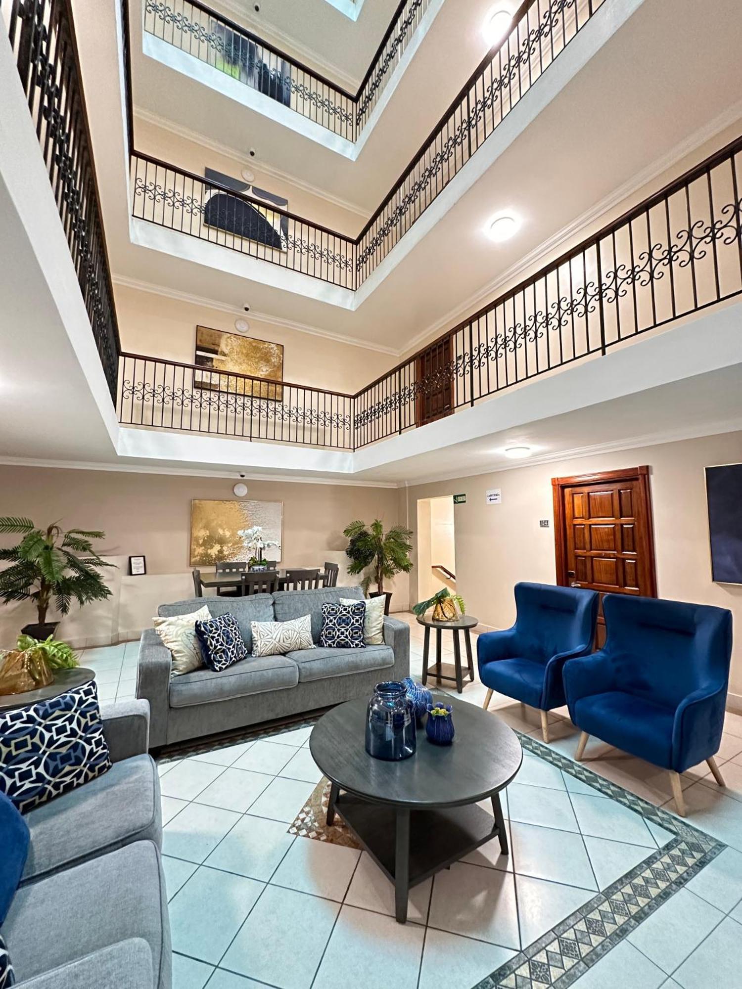 Hotel Andros โกลอน ภายนอก รูปภาพ