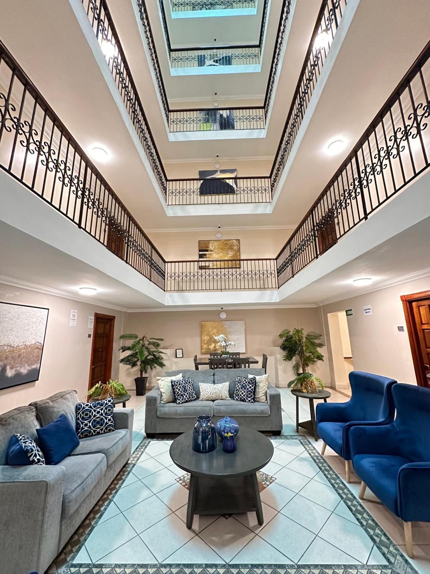 Hotel Andros โกลอน ภายนอก รูปภาพ