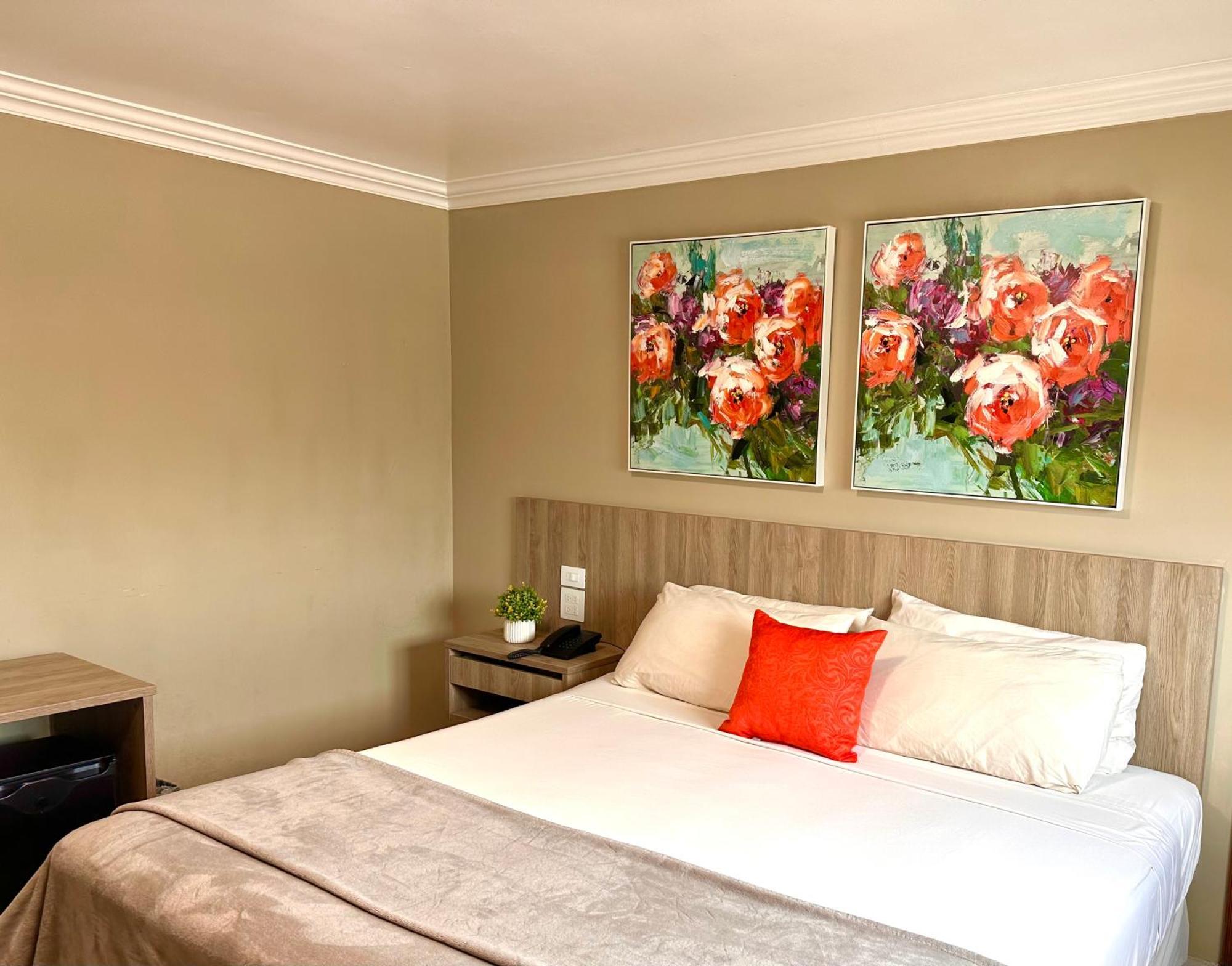 Hotel Andros โกลอน ภายนอก รูปภาพ